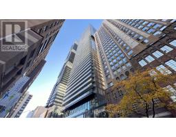 2205 - 15 GRENVILLE STREET, Toronto, Ontario