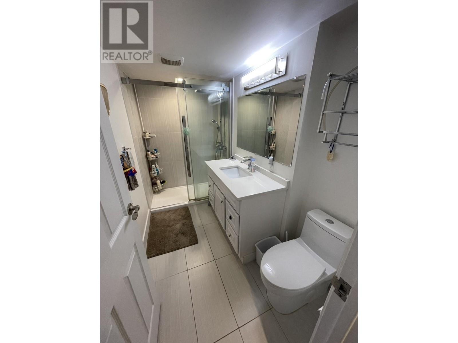 Listing Picture 6 of 15 : 1801 4134 MAYWOOD STREET, Burnaby / 本拿比 - 魯藝地產 Yvonne Lu Group - MLS Medallion Club Member