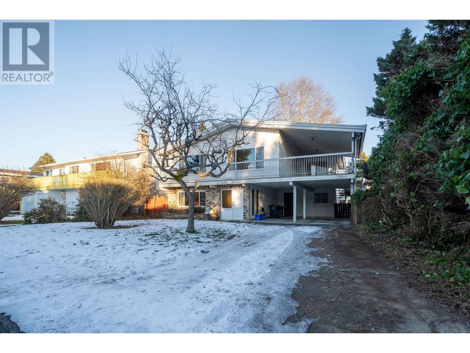 Listing Picture 4 of 39 : 7440 THORMANBY CRESCENT, Richmond / 烈治文 - 魯藝地產 Yvonne Lu Group - MLS Medallion Club Member