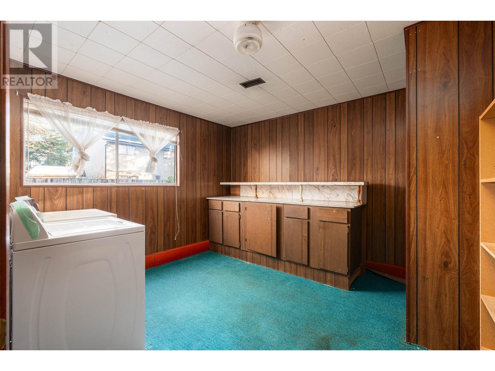 Listing Picture 28 of 39 : 7440 THORMANBY CRESCENT, Richmond / 烈治文 - 魯藝地產 Yvonne Lu Group - MLS Medallion Club Member