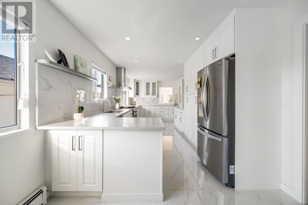 1365 E 27th Avenue, Vancouver, British Columbia  V5V 2L9 - Photo 4 - R2955175