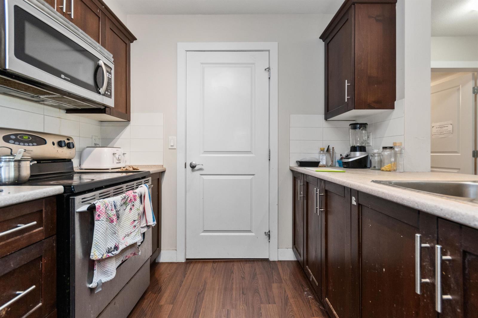 Property at 212 46150 BOLE AVENUE image 3