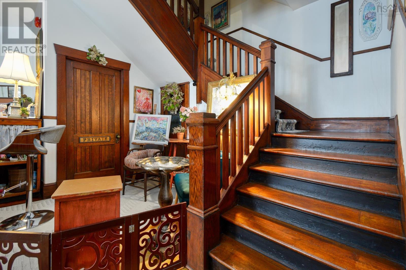 345 Esplanade Street, Sydney, Nova Scotia  B1P 1A9 - Photo 15 - 202503570