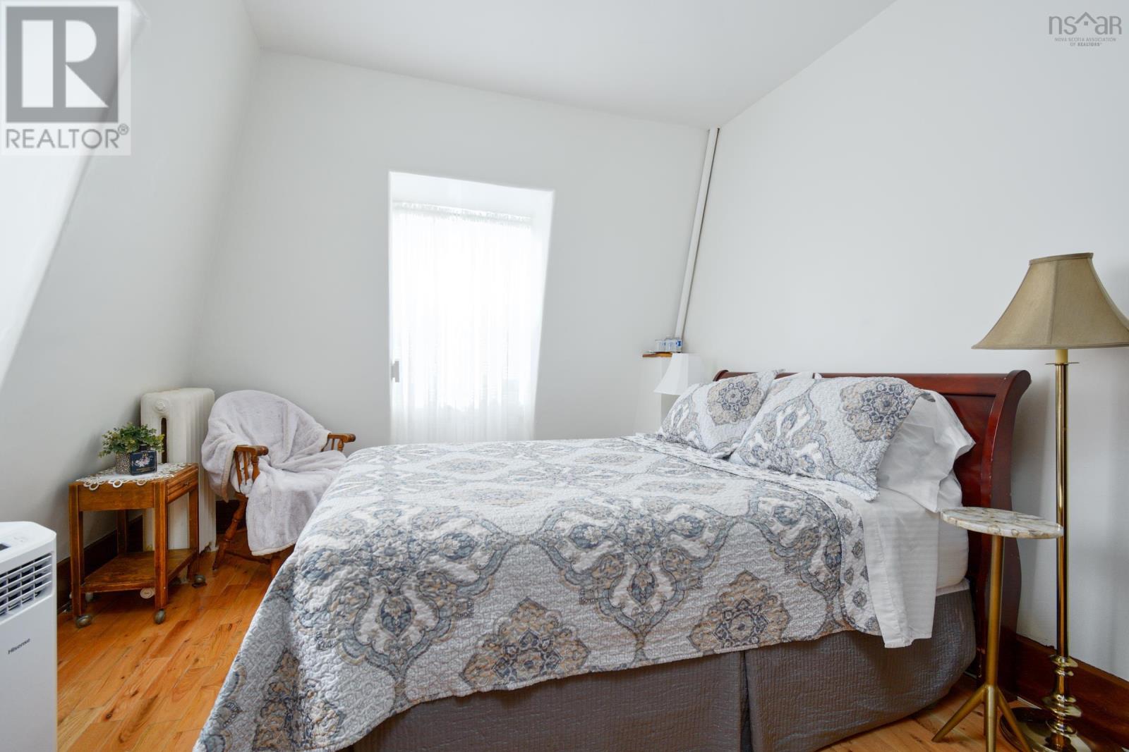 345 Esplanade Street, Sydney, Nova Scotia  B1P 1A9 - Photo 44 - 202503570