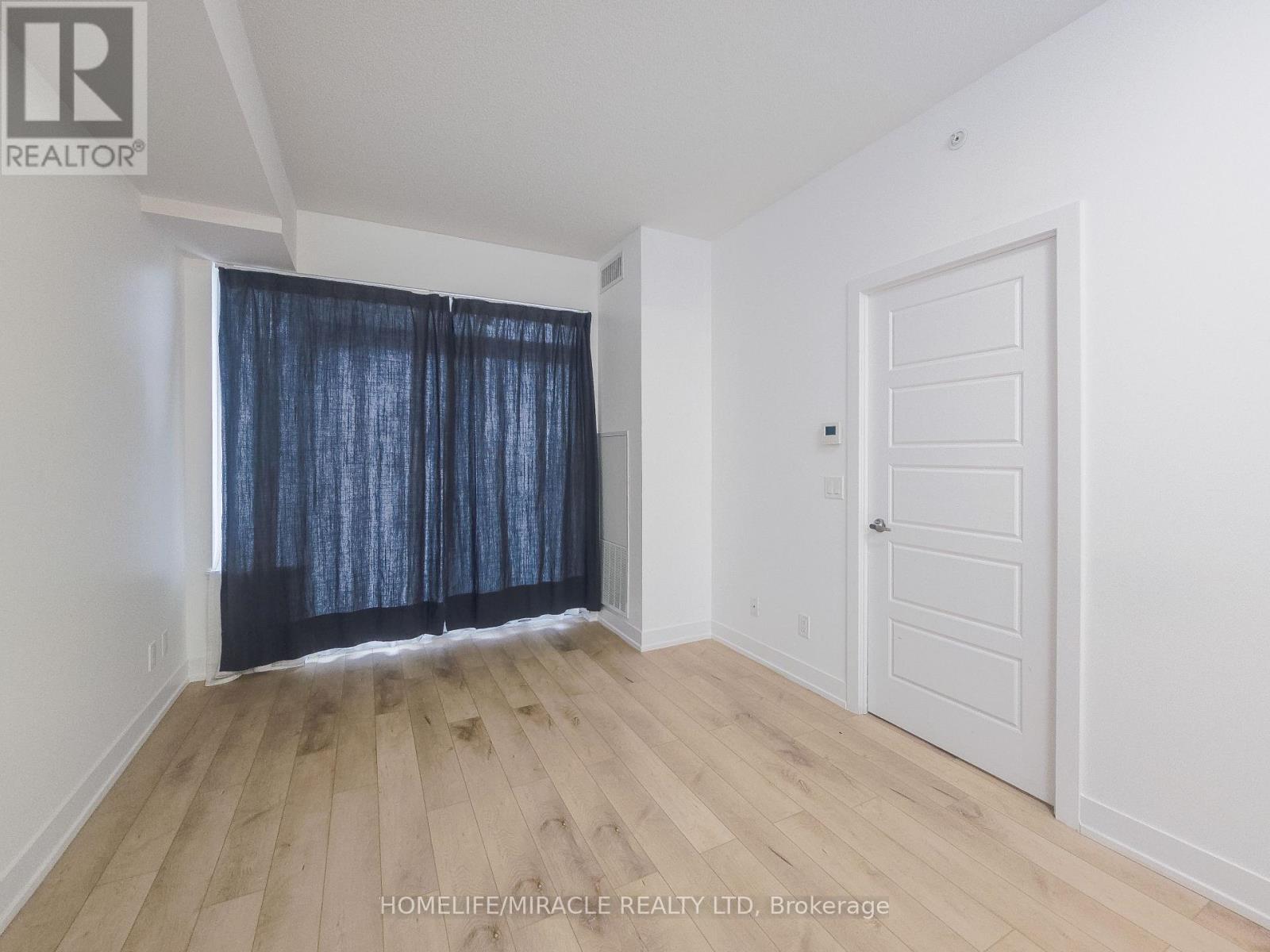 121 - 7 Kenaston Gardens, Toronto (Bayview Village), Ontario  M2K 1G7 - Photo 8 - C9372005