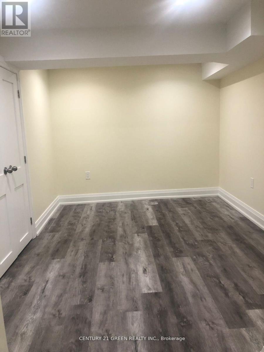 Bsmt - 5920 Shelford Terrace, Mississauga, Ontario  L5M 6K2 - Photo 8 - W11995715