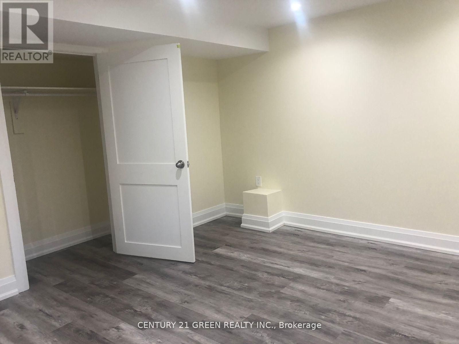 Bsmt - 5920 Shelford Terrace, Mississauga, Ontario  L5M 6K2 - Photo 9 - W11995715