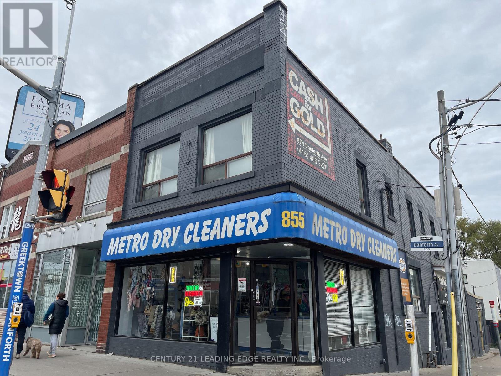 855 DANFORTH AVENUE, Toronto, Ontario