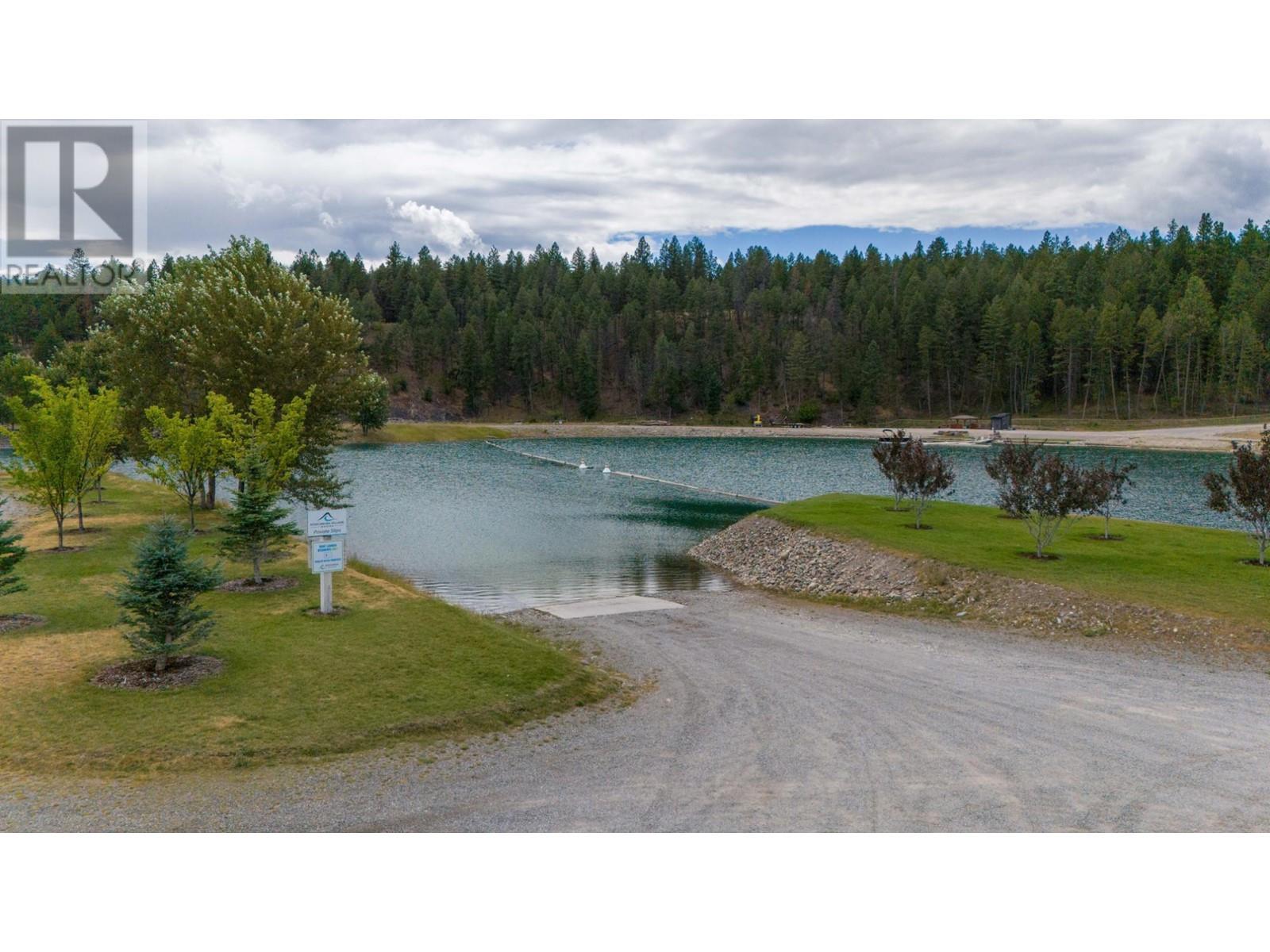 1717 Koocanusa Lake Drive, Lake Koocanusa, British Columbia  V0B 1T5 - Photo 15 - 10336537