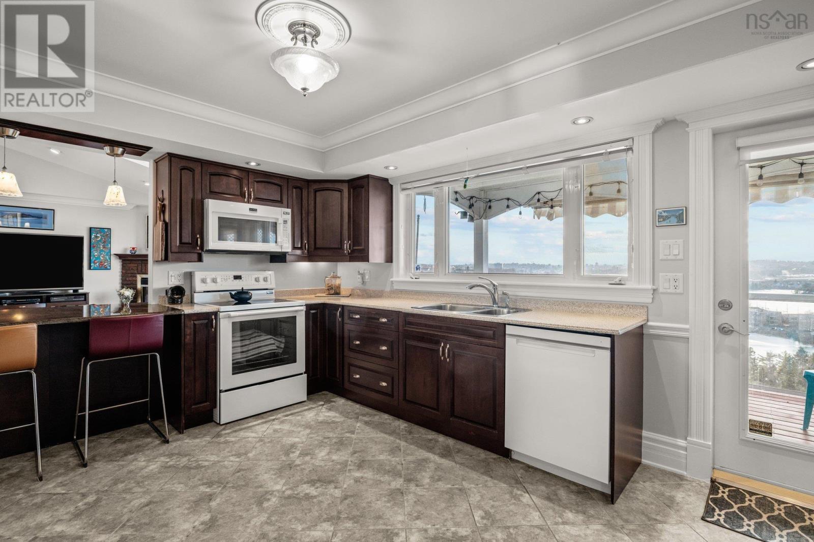 70 Gourok Avenue, Dartmouth, Nova Scotia  B2X 2W8 - Photo 12 - 202427748