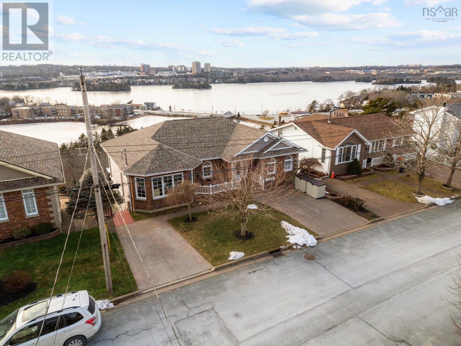 70 Gourok Avenue, Dartmouth, Nova Scotia  B2X 2W8 - Photo 44 - 202427748