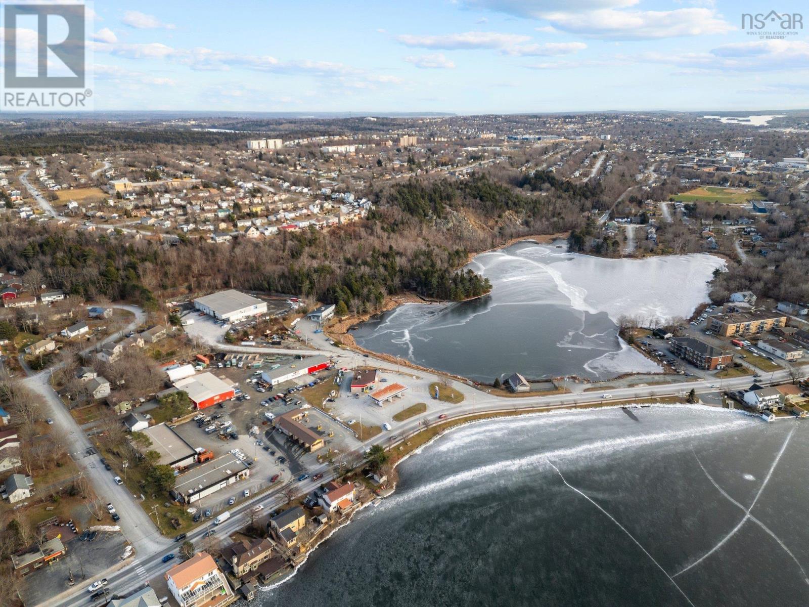 70 Gourok Avenue, Dartmouth, Nova Scotia  B2X 2W8 - Photo 48 - 202427748