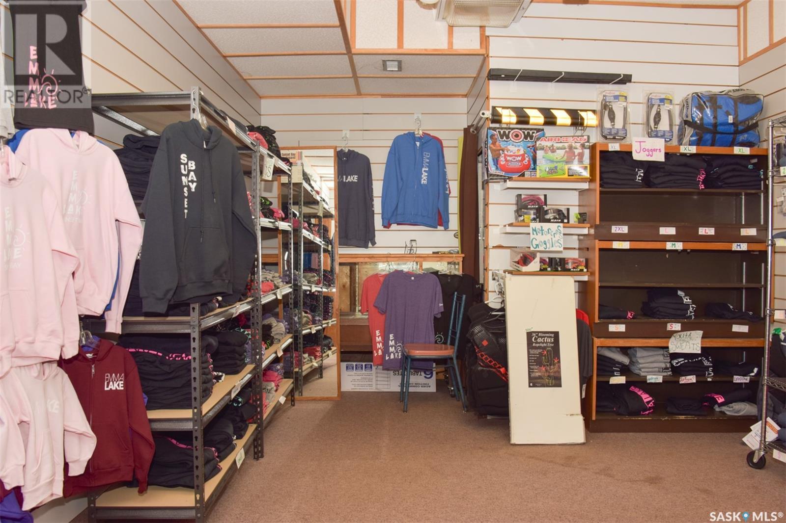 216 Southshore Drive, Emma Lake, Saskatchewan  S0J 0N0 - Photo 11 - SK996859