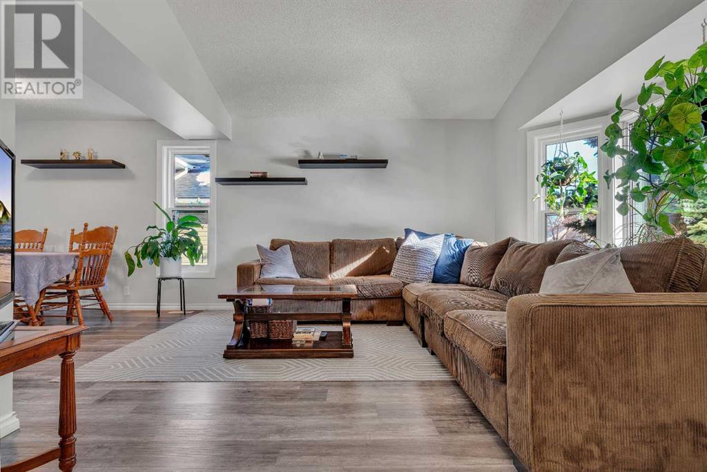 Property at 100 Millbank Drive SW image 3