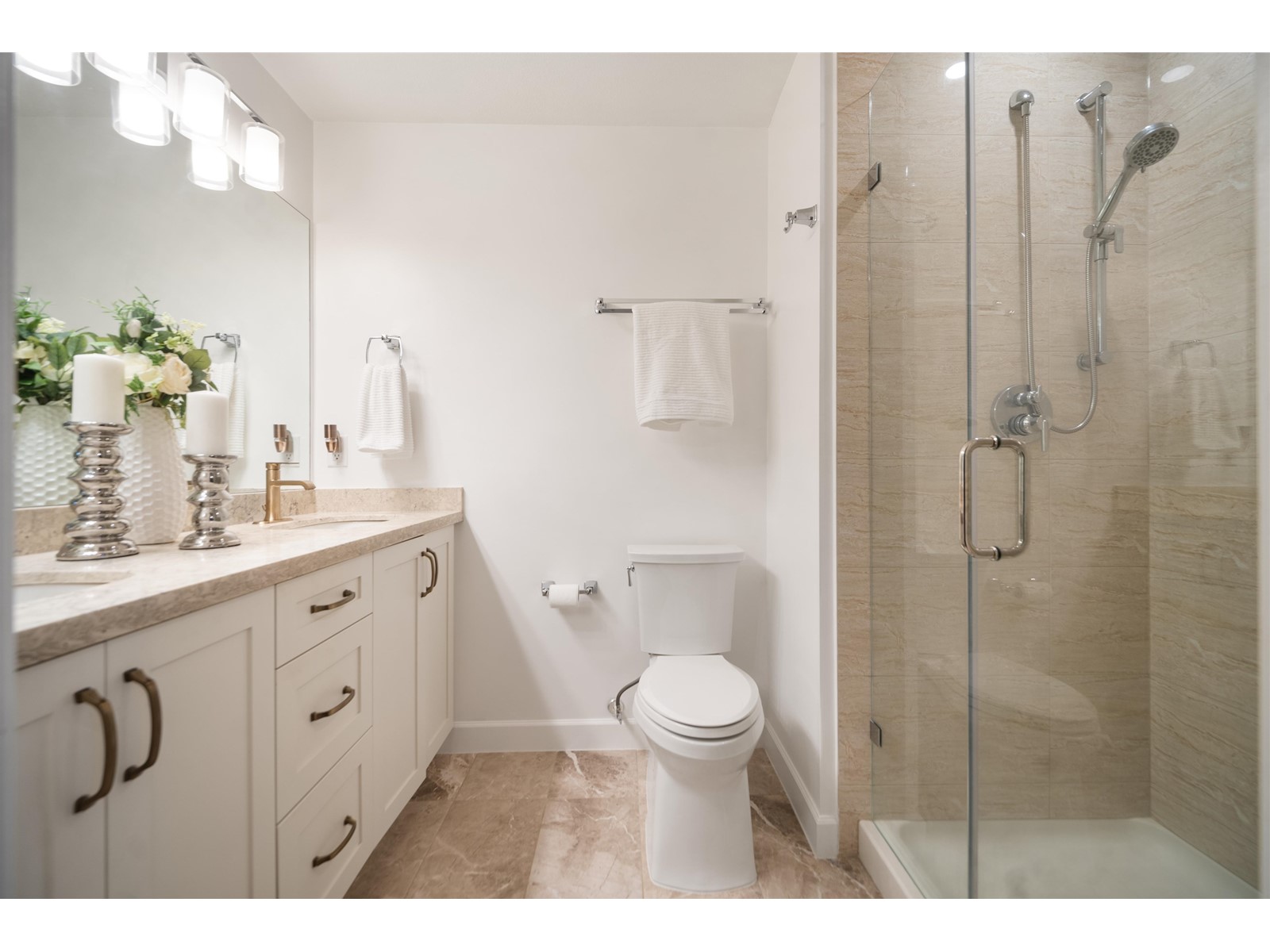 110 14588 Mcdougall Drive, Surrey, British Columbia  V4P 0H1 - Photo 17 - R2969562