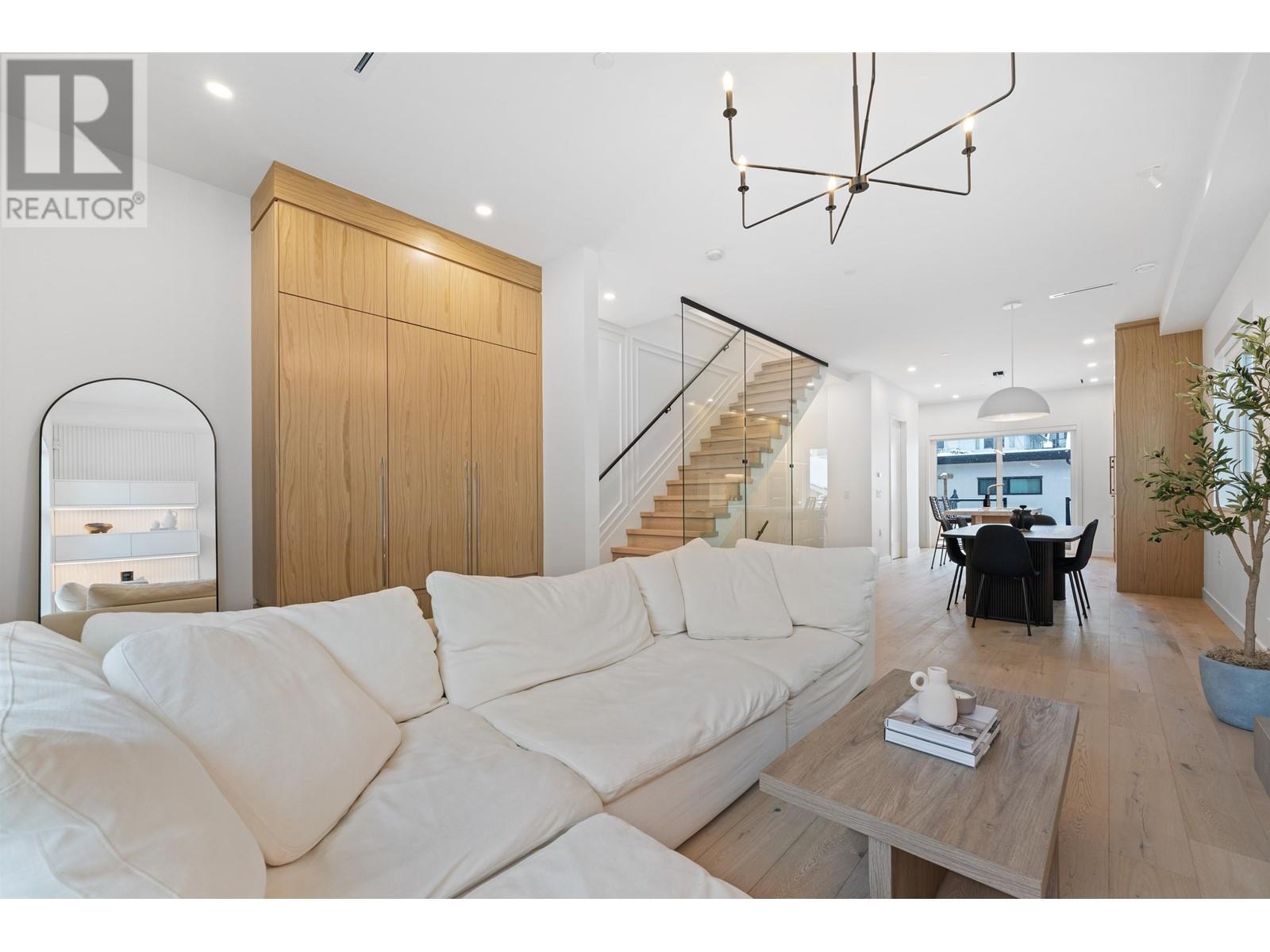 258 E 37th Avenue, Vancouver, British Columbia  V5W 1E6 - Photo 9 - R2970961