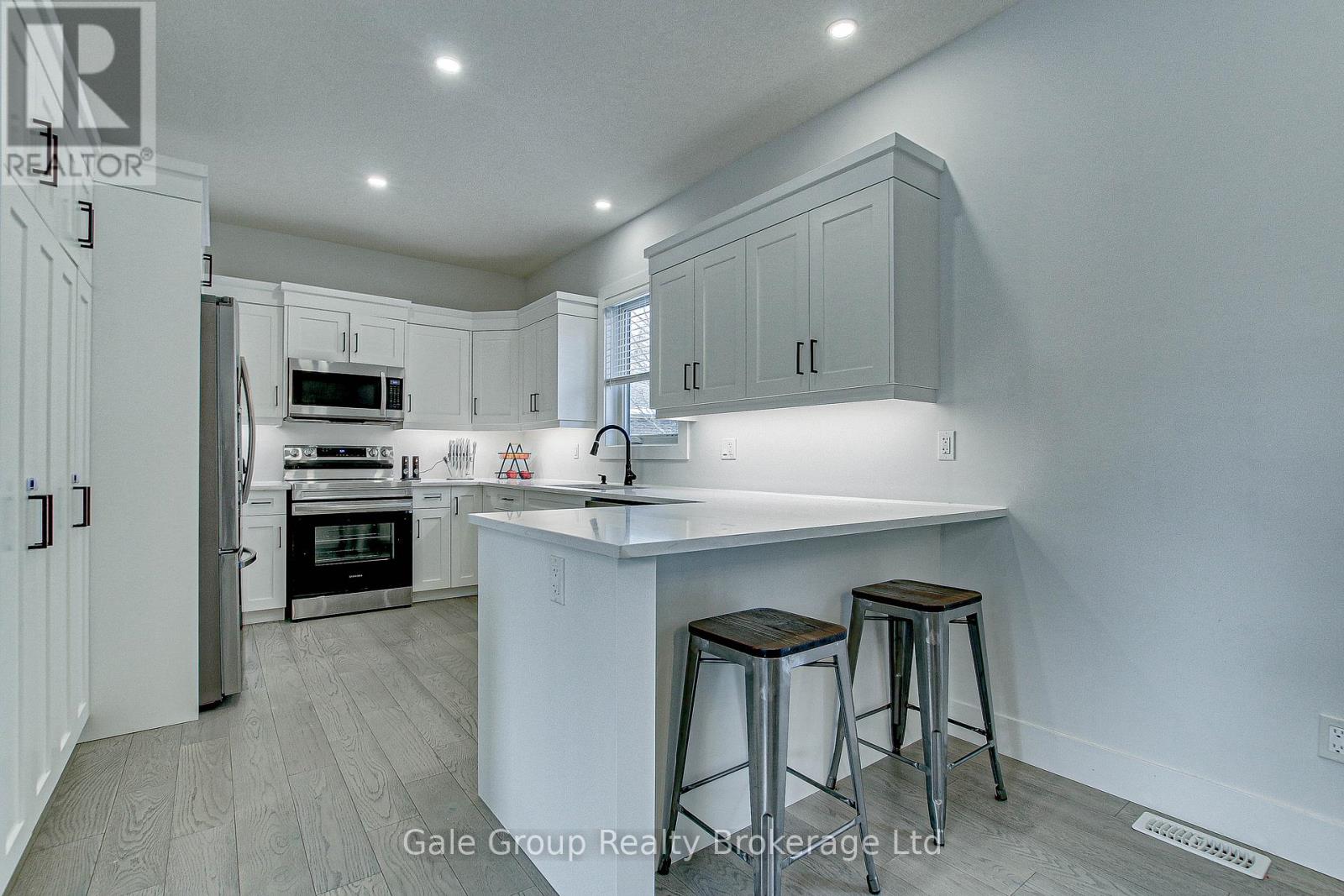 95 Henry Street, Strathroy-Caradoc, Ontario  N7G 1E3 - Photo 10 - X11995837
