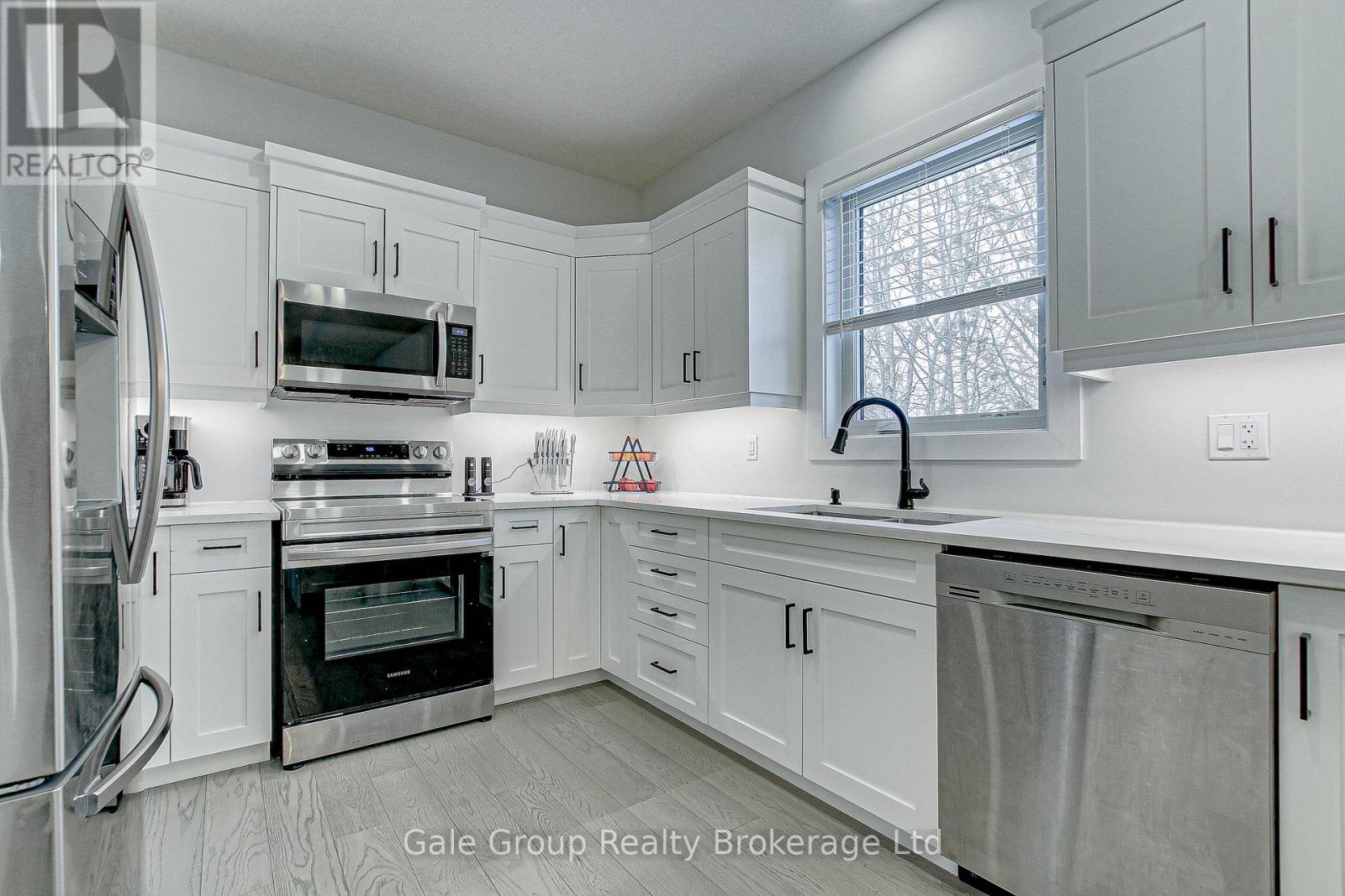 95 Henry Street, Strathroy-Caradoc, Ontario  N7G 1E3 - Photo 7 - X11995837