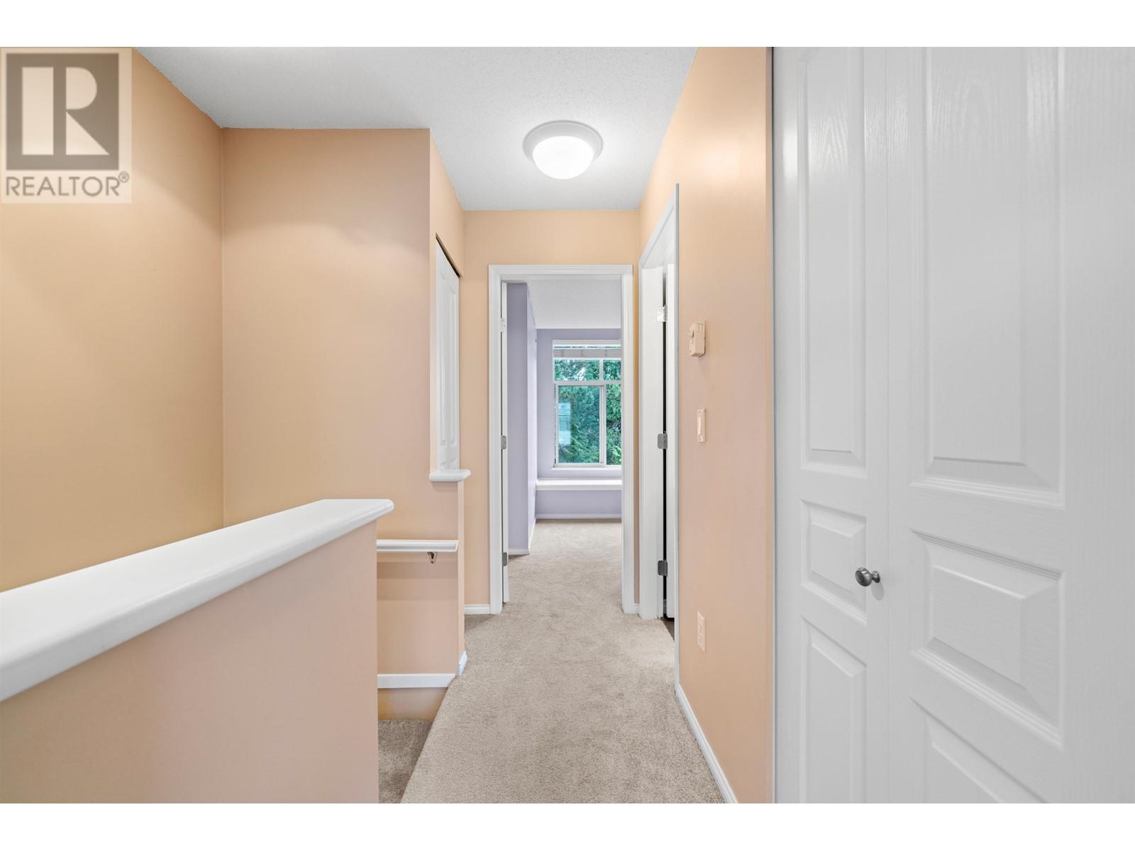 Listing Picture 14 of 35 : 77 6588 BARNARD STREET, Richmond / 烈治文 - 魯藝地產 Yvonne Lu Group - MLS Medallion Club Member