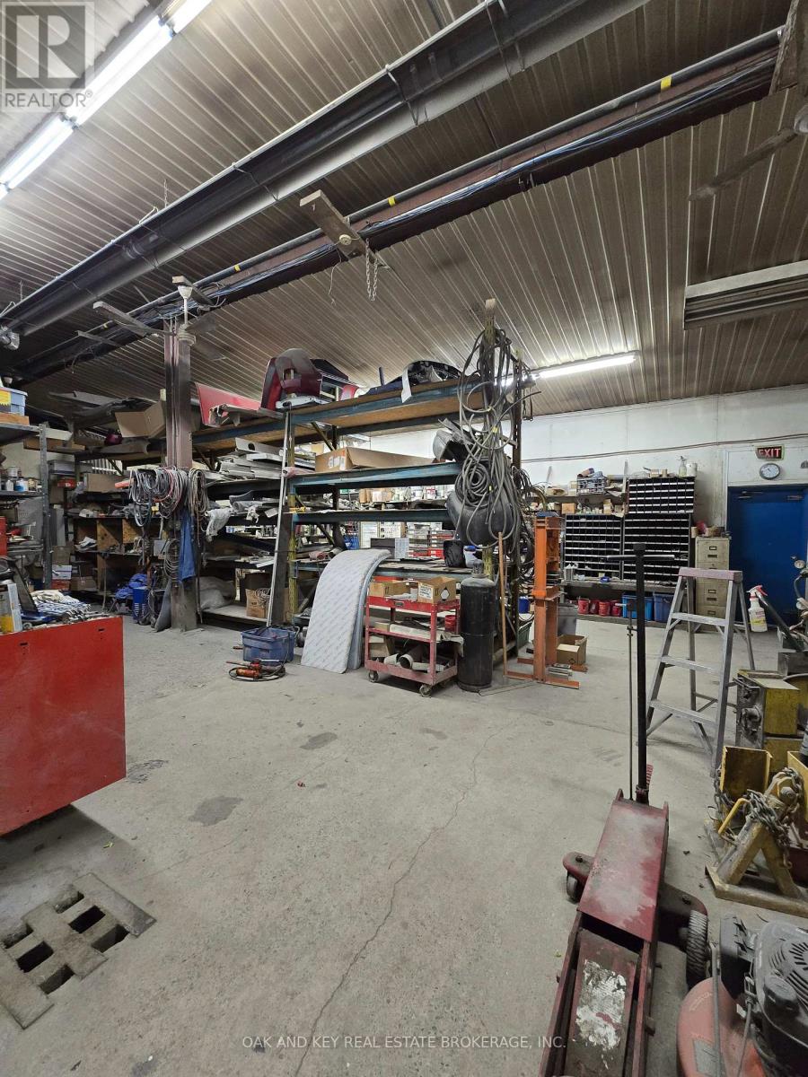 2811 Catherine Street, Thames Centre, Ontario  N0L 1G4 - Photo 11 - X11995927