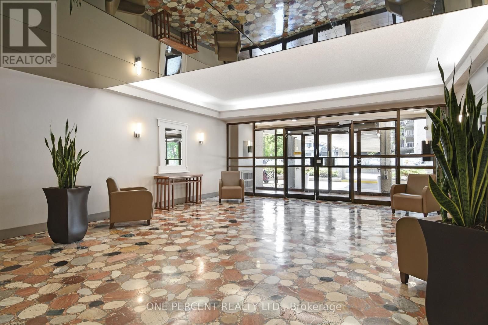 Property at 1408 - 1785 FROBISHER LANE image 5