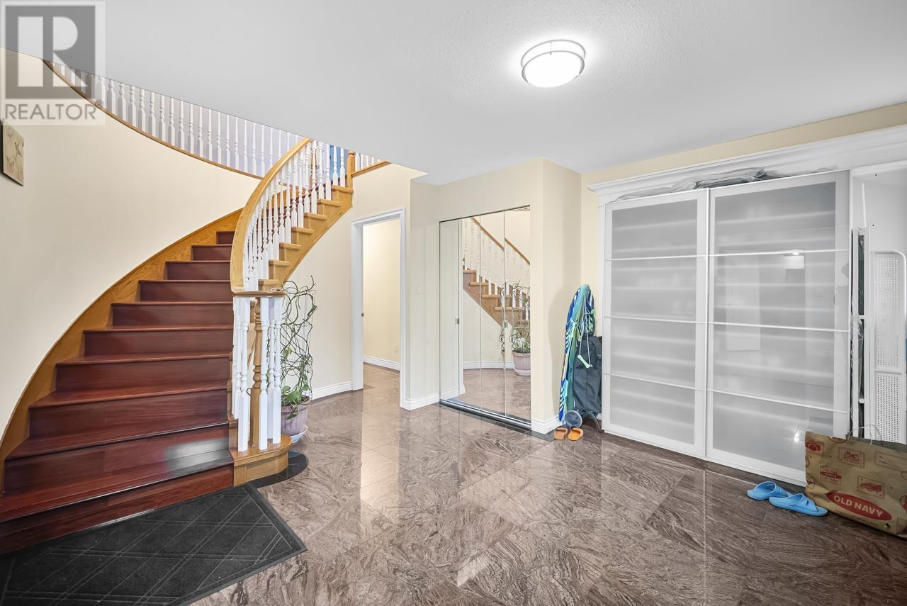 Property at 5091 SIDLEY STREET image 5