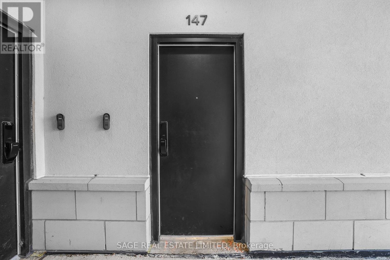 Property at 147 - 3010 TRAILSIDE DRIVE image 3