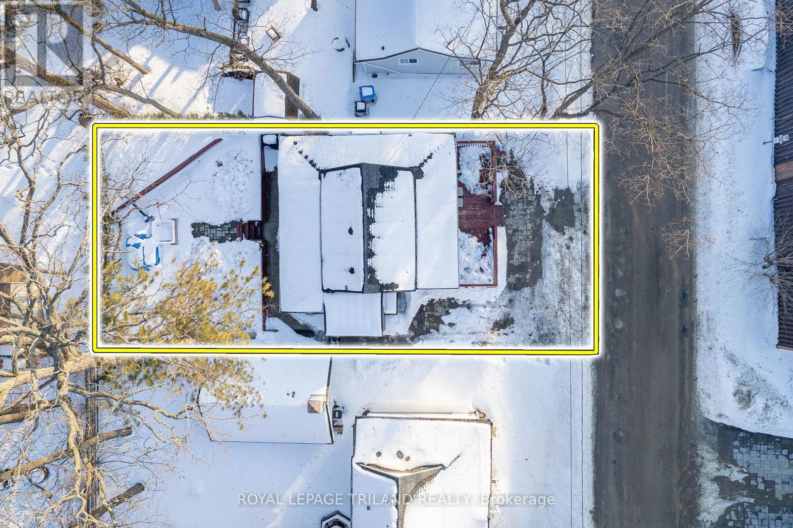 Photo 44 of 50 for 12 Woodward Avenue