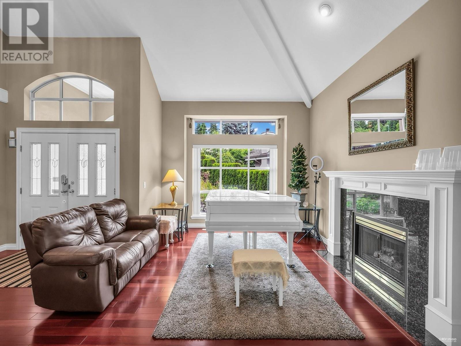 2620 Limestone Place, Coquitlam, British Columbia  V3E 2V1 - Photo 8 - R2970918
