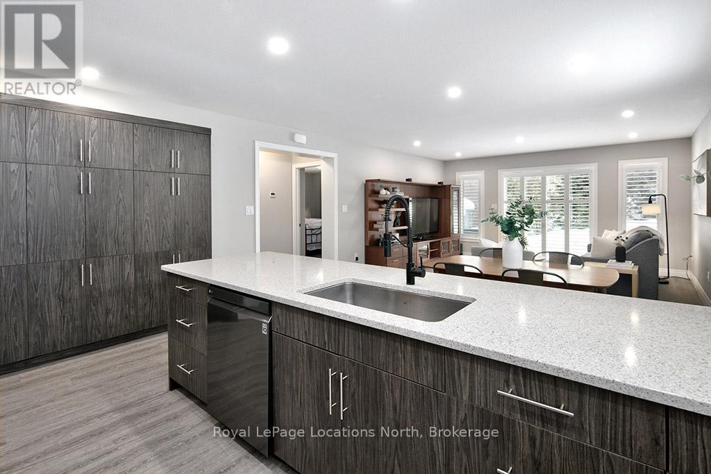 17 Elgin Street S, Blue Mountains, Ontario  N0H 2P0 - Photo 8 - X11996019