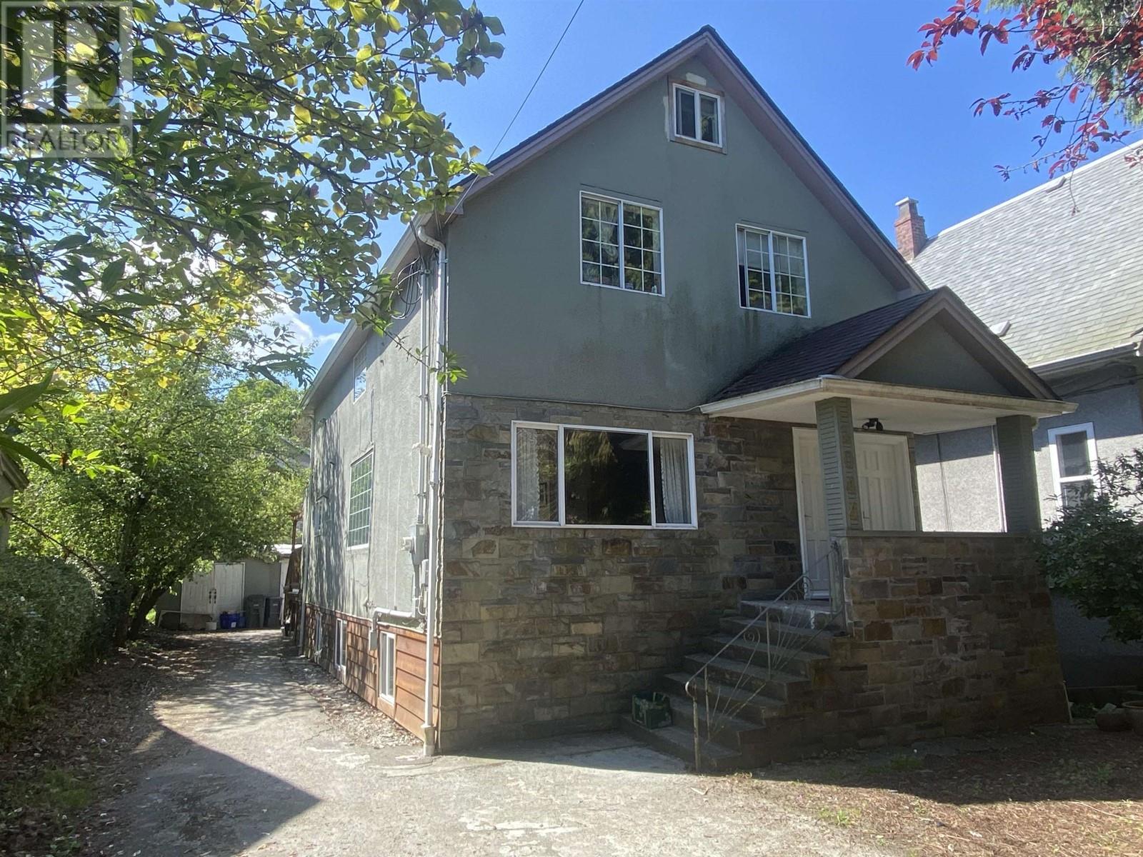 Property at 2044 TURNER STREET image 1