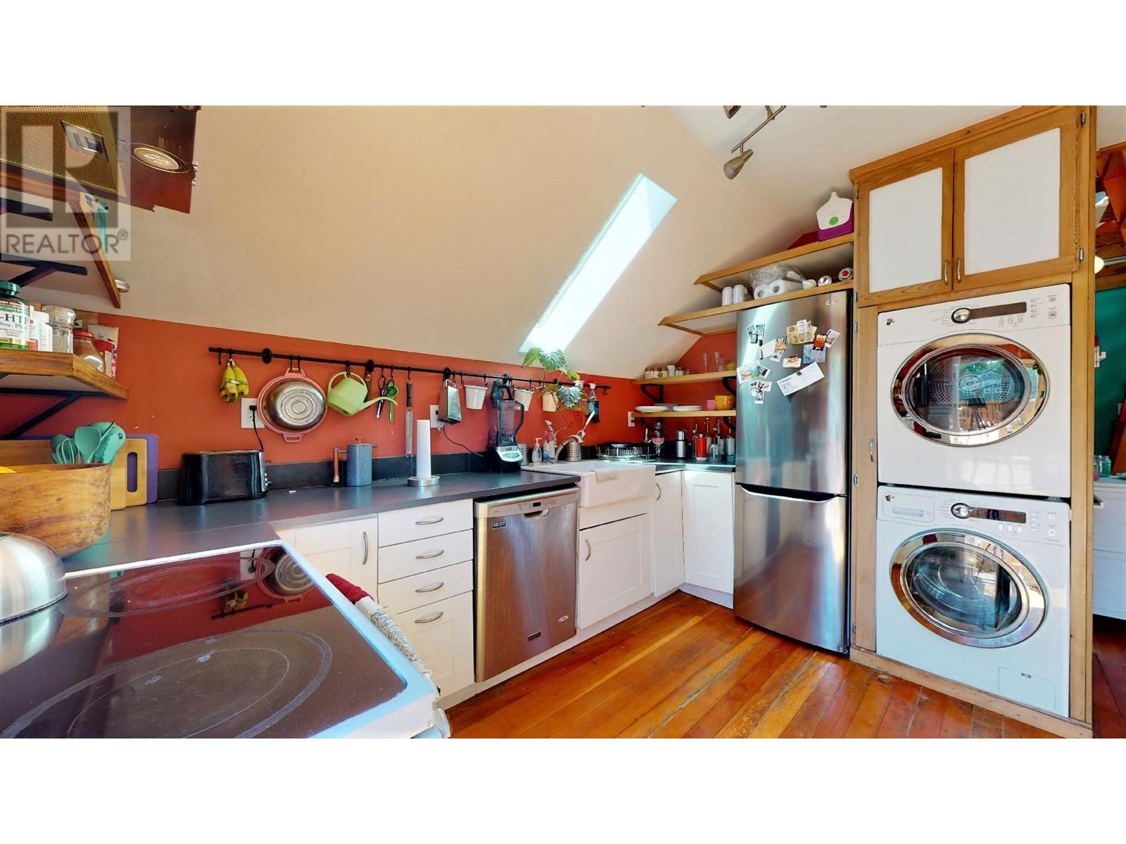 2044 Turner Street, Vancouver, British Columbia  V5L 2A3 - Photo 9 - R2926153