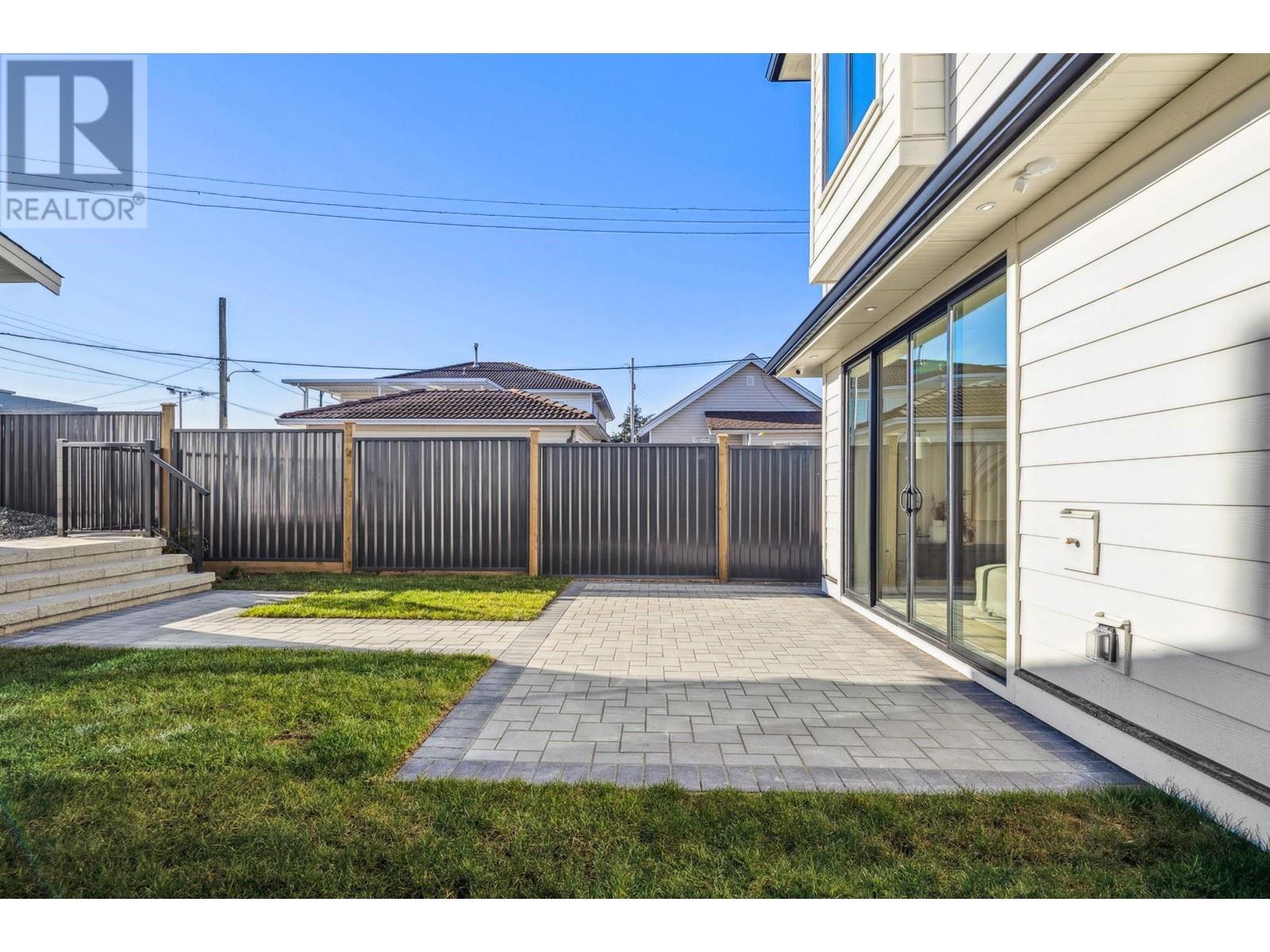 2 2920 Grant Street, Vancouver, British Columbia  V5K 3H5 - Photo 34 - R2961709