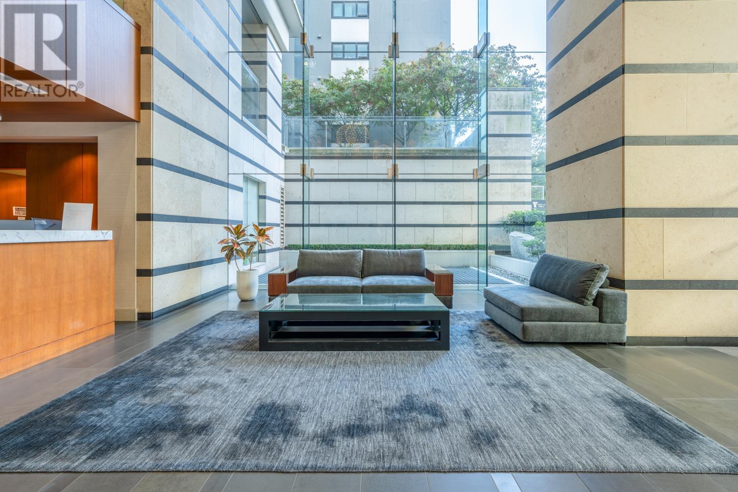 Listing Picture 25 of 32 : 2405 1028 BARCLAY STREET, Vancouver / 溫哥華 - 魯藝地產 Yvonne Lu Group - MLS Medallion Club Member