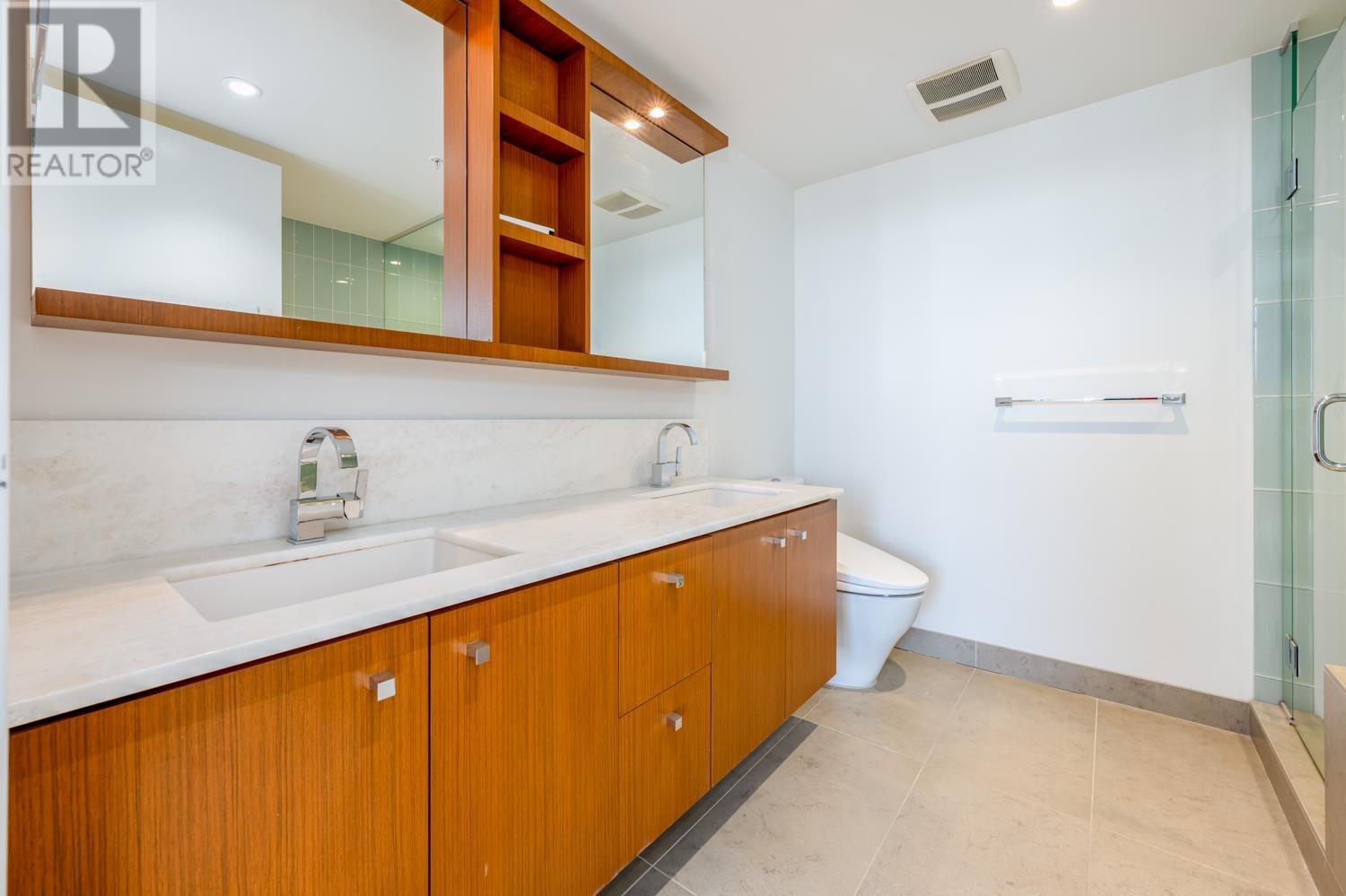 Listing Picture 17 of 32 : 2405 1028 BARCLAY STREET, Vancouver / 溫哥華 - 魯藝地產 Yvonne Lu Group - MLS Medallion Club Member