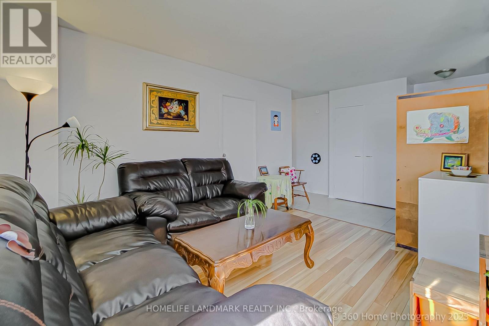Property at 605 - 100 DUNDALK DRIVE image 3