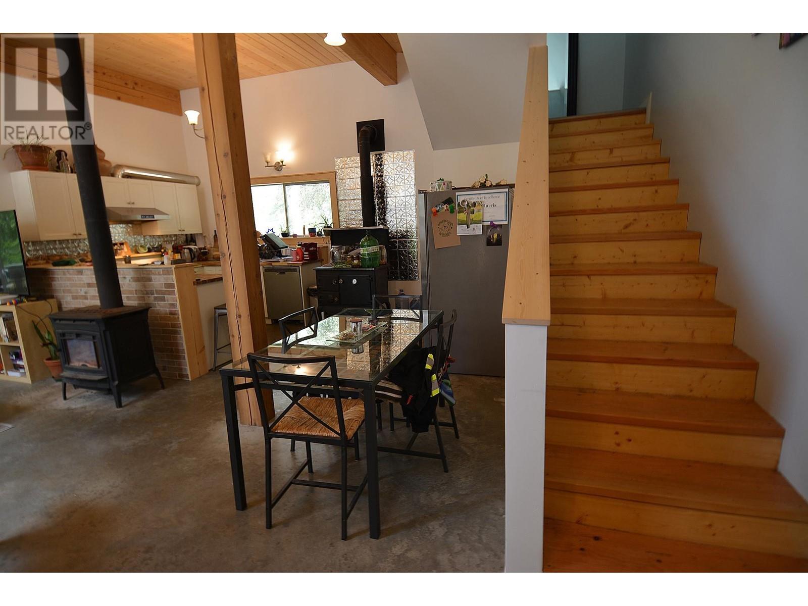8907 Martens Road, Slocan, British Columbia  V1L 1C0 - Photo 17 - 10334528