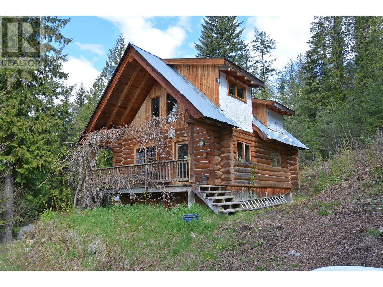 8907 Martens Road, Slocan, British Columbia  V1L 1C0 - Photo 27 - 10334528