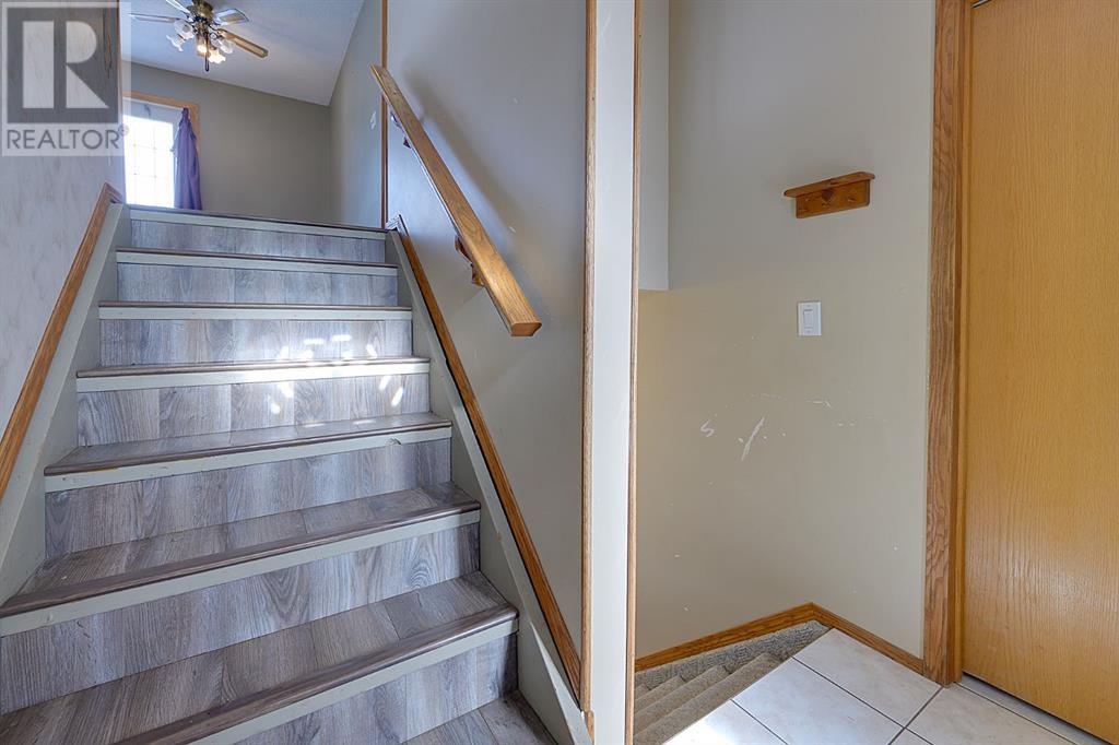 5632 55 Avenue, Rocky Mountain House, Alberta  T4T 1H6 - Photo 2 - A2196838