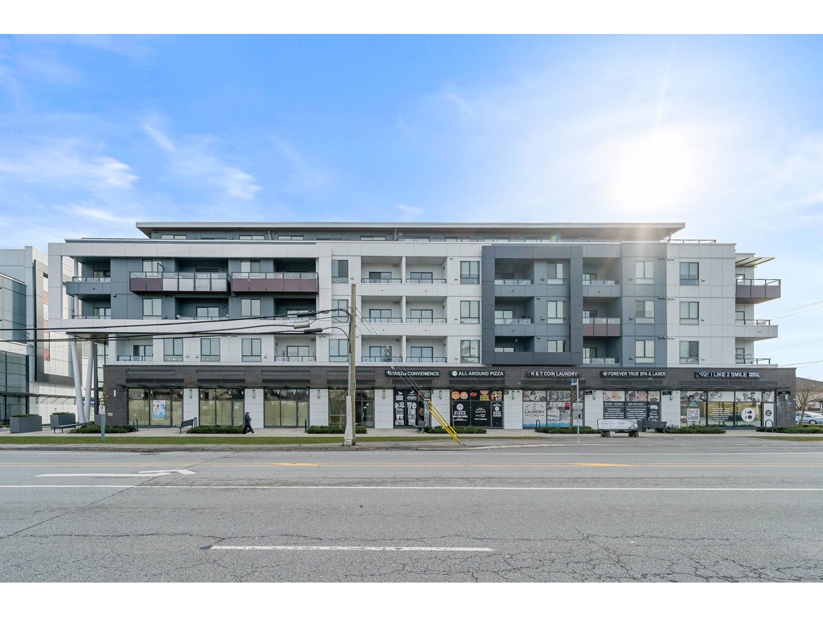 B414 14438 72 AVENUE, surrey, British Columbia