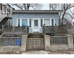 330 Chippawa Street-14;, Windsor, Ca