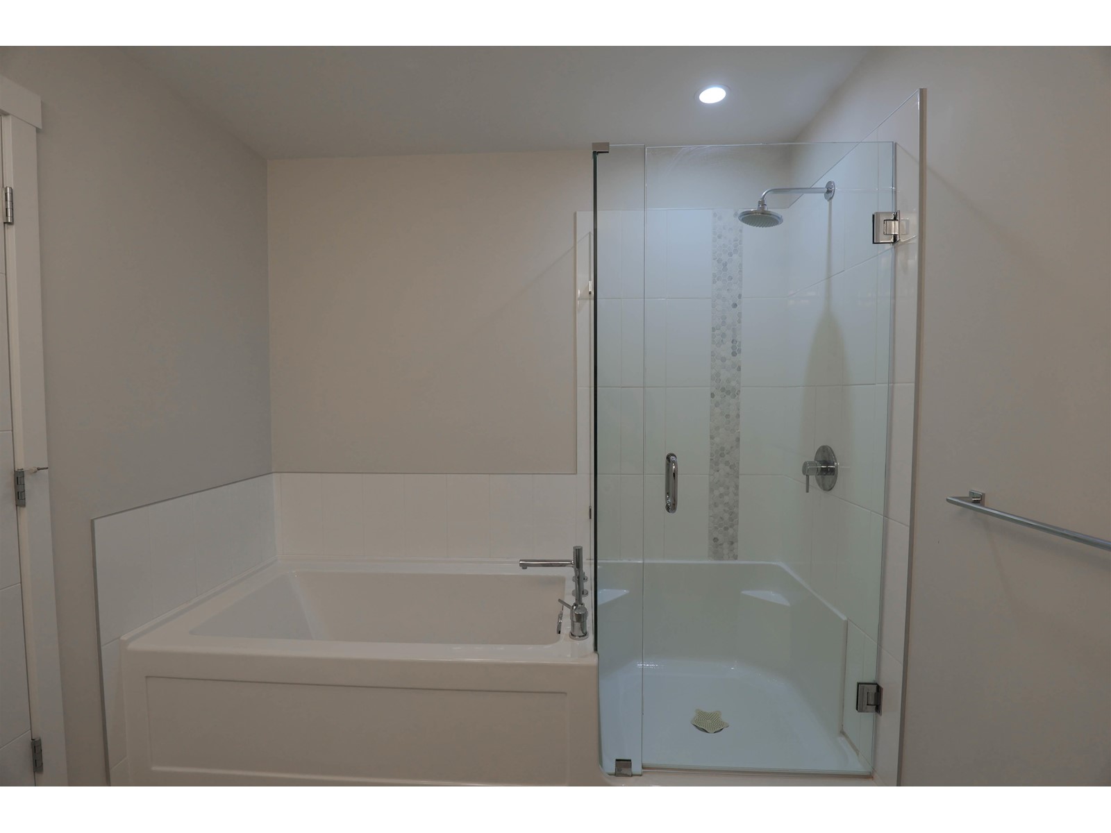 16443 24 Avenue, Surrey, British Columbia  V3Z 9V8 - Photo 21 - R2972123
