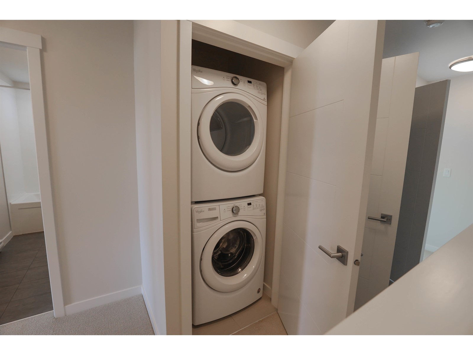 16443 24 Avenue, Surrey, British Columbia  V3Z 9V8 - Photo 31 - R2972123