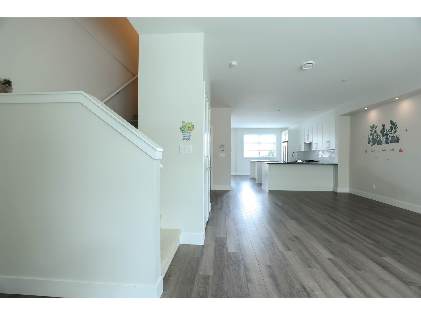 Property at 16443 24 AVENUE image 5