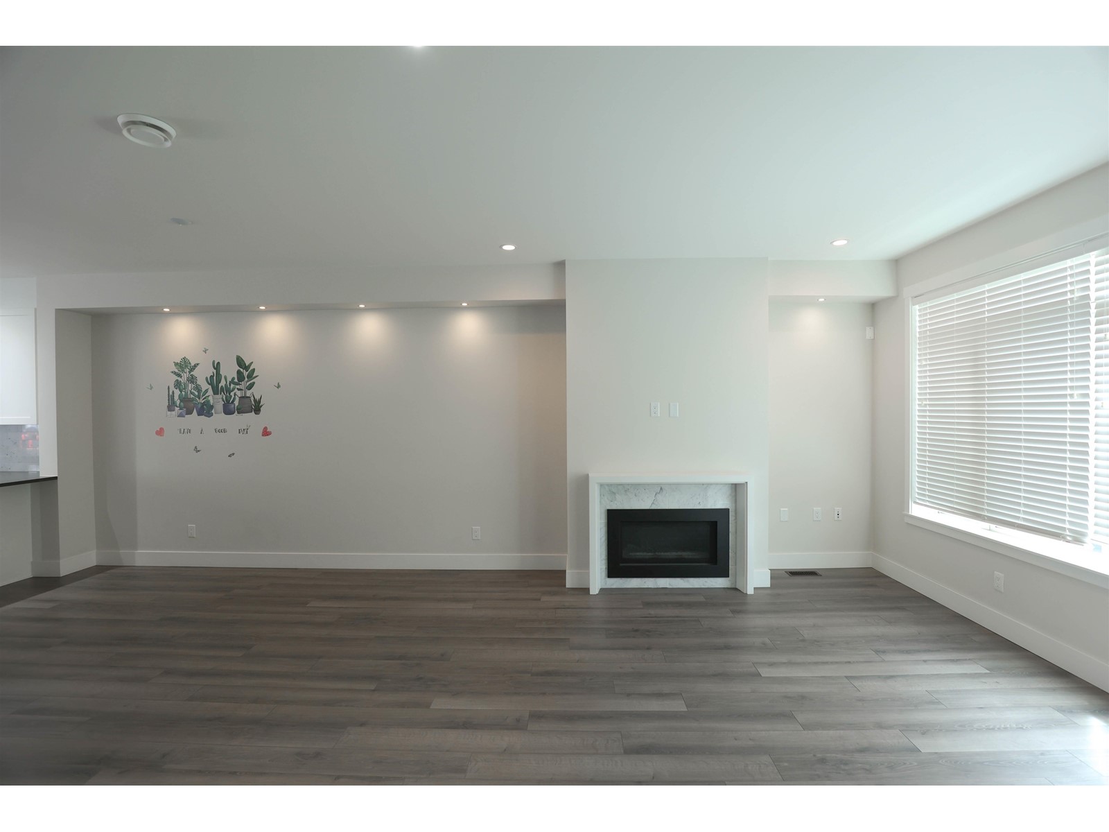 16443 24 Avenue, Surrey, British Columbia  V3Z 9V8 - Photo 7 - R2972123