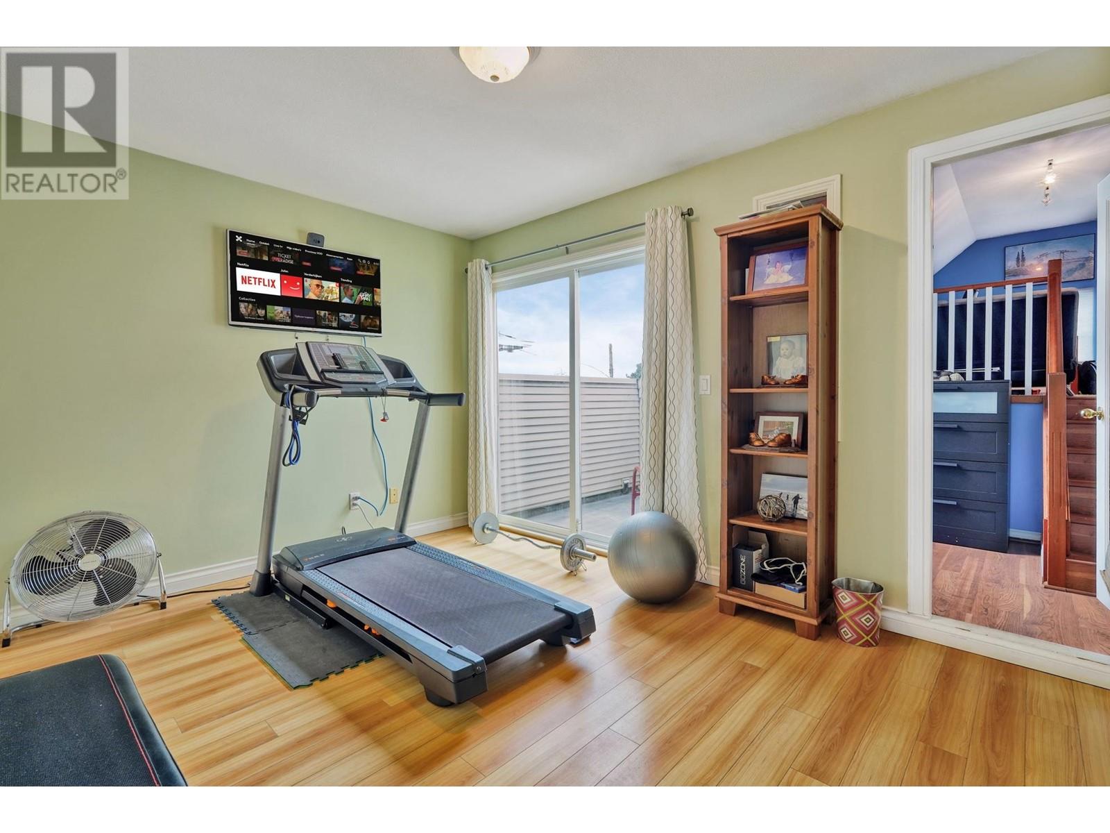 Listing Picture 18 of 40 : 3253 GEORGIA STREET, Richmond / 烈治文 - 魯藝地產 Yvonne Lu Group - MLS Medallion Club Member