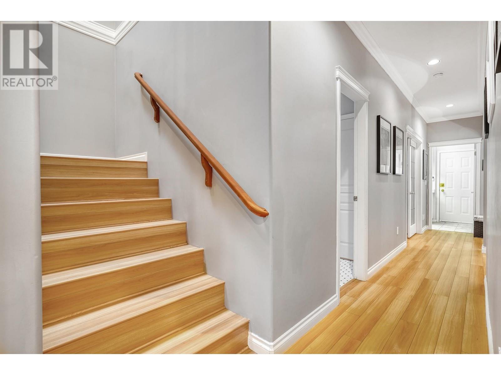 Listing Picture 27 of 40 : 3253 GEORGIA STREET, Richmond / 烈治文 - 魯藝地產 Yvonne Lu Group - MLS Medallion Club Member