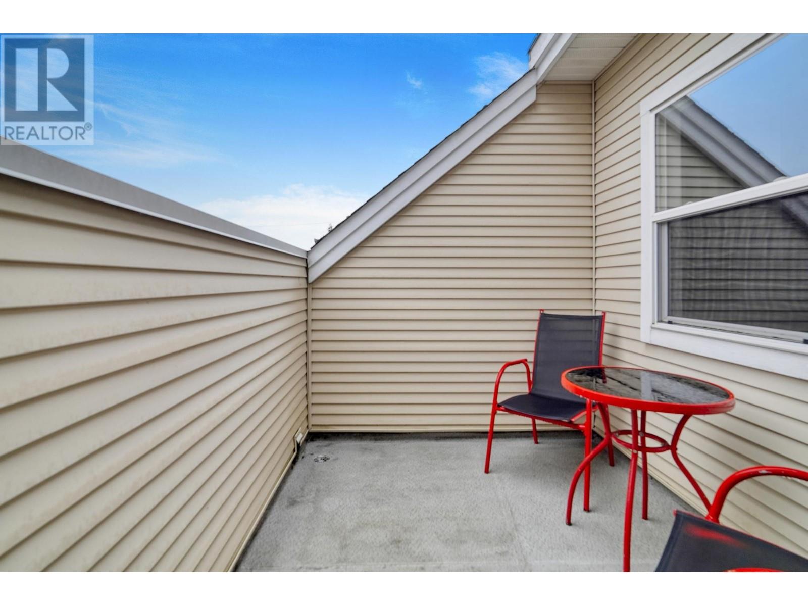 Listing Picture 31 of 40 : 3253 GEORGIA STREET, Richmond / 烈治文 - 魯藝地產 Yvonne Lu Group - MLS Medallion Club Member