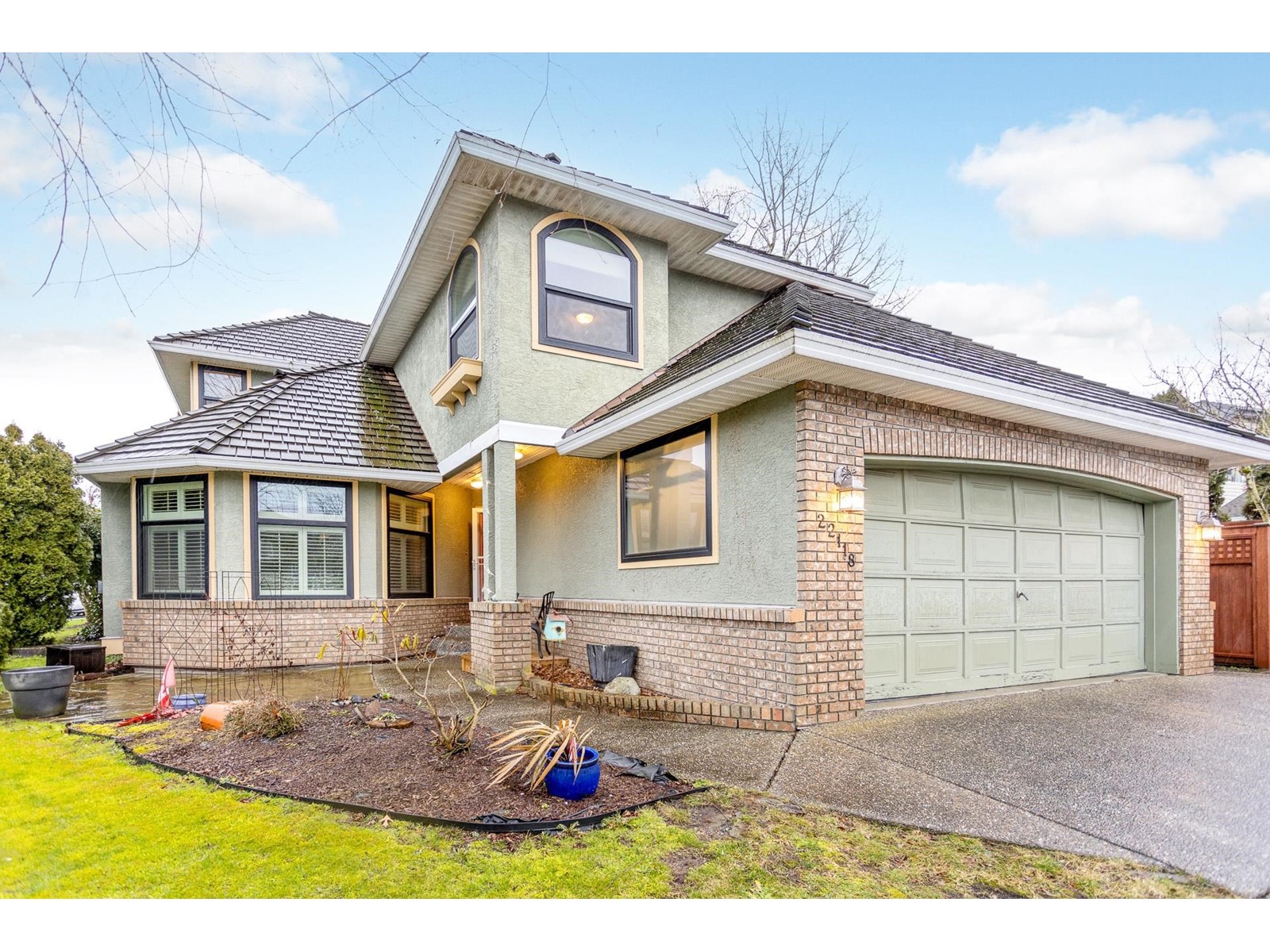 22118 46b Avenue, Langley, British Columbia  V2Z 1A9 - Photo 1 - R2972130