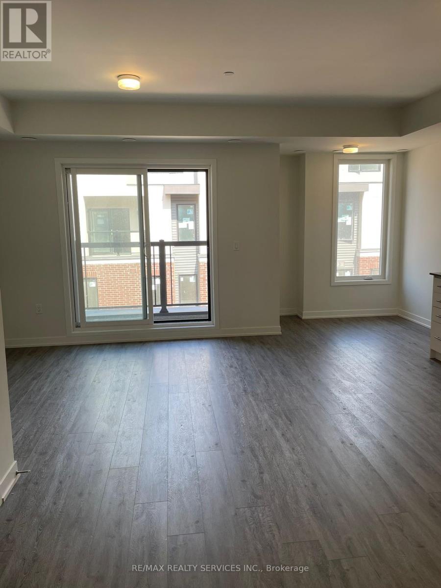 Property at 24 - 3409 RIDGEWAY DRIVE image 4